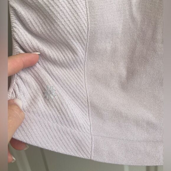 Athleta Speedlight Glow White Long Sleeve Top Size S Sparkly Ruched Sides - Picture 7 of 7